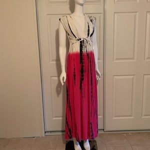 Venus Maxi dress, never been worn, size medium